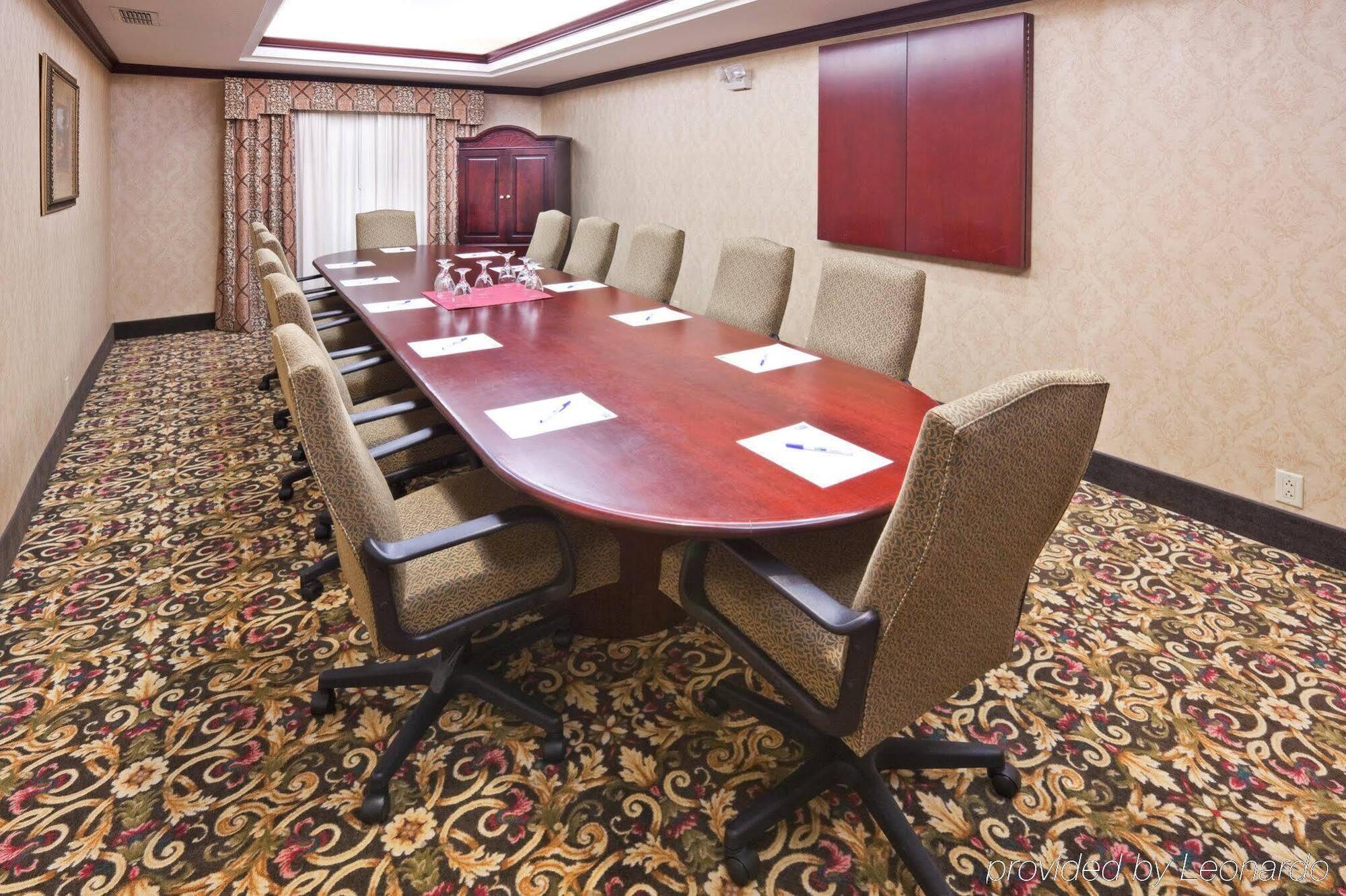 Holiday Inn Express Hotel & Suites Gainesville By Ihg Kültér fotó